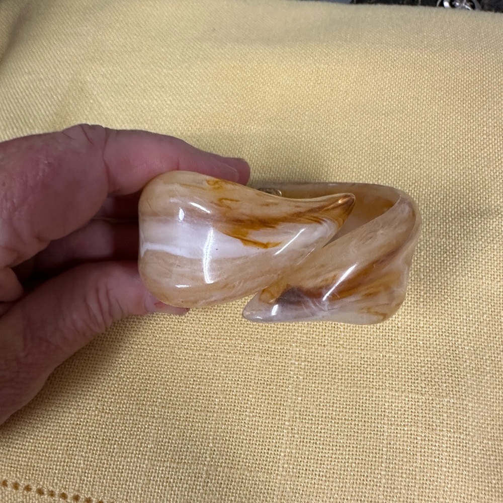 Vintage Marbled Brown and Cream Bangle Bracelet